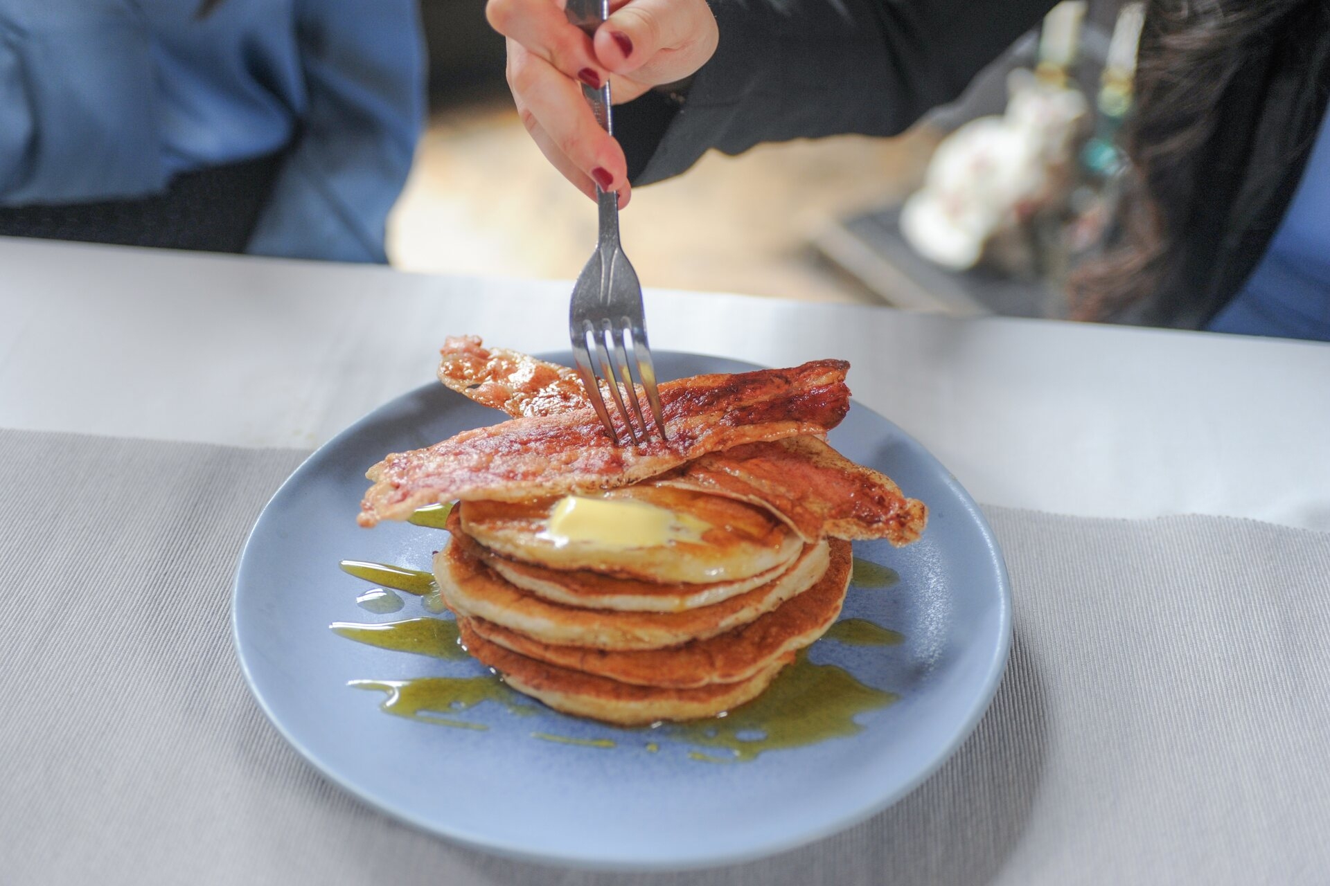 Odlat kött: även bacon och pannkakor, "måsten" av den amerikanska frukosten, kan hamna på bordet tack vare cellkultur