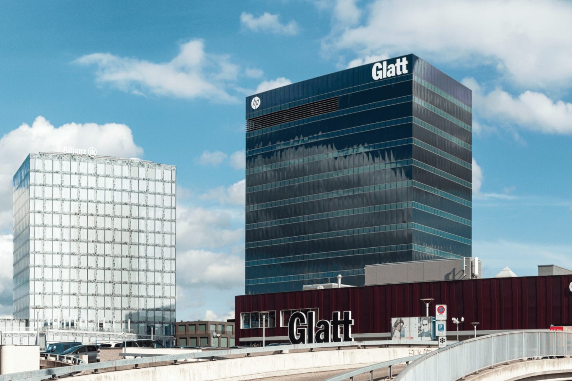 Pakalpojumu vadība: Einkaufszentrum Glatt, kas atrodas 99 Neue Winterthurerstrasse, Wallisen, aptuveni divdesmit minūšu S-Bahn brauciena attālumā no Cīrihes centra, 21. gada 2024. martā rīkos ikgadējo itSMF Switzerland pasākumu.