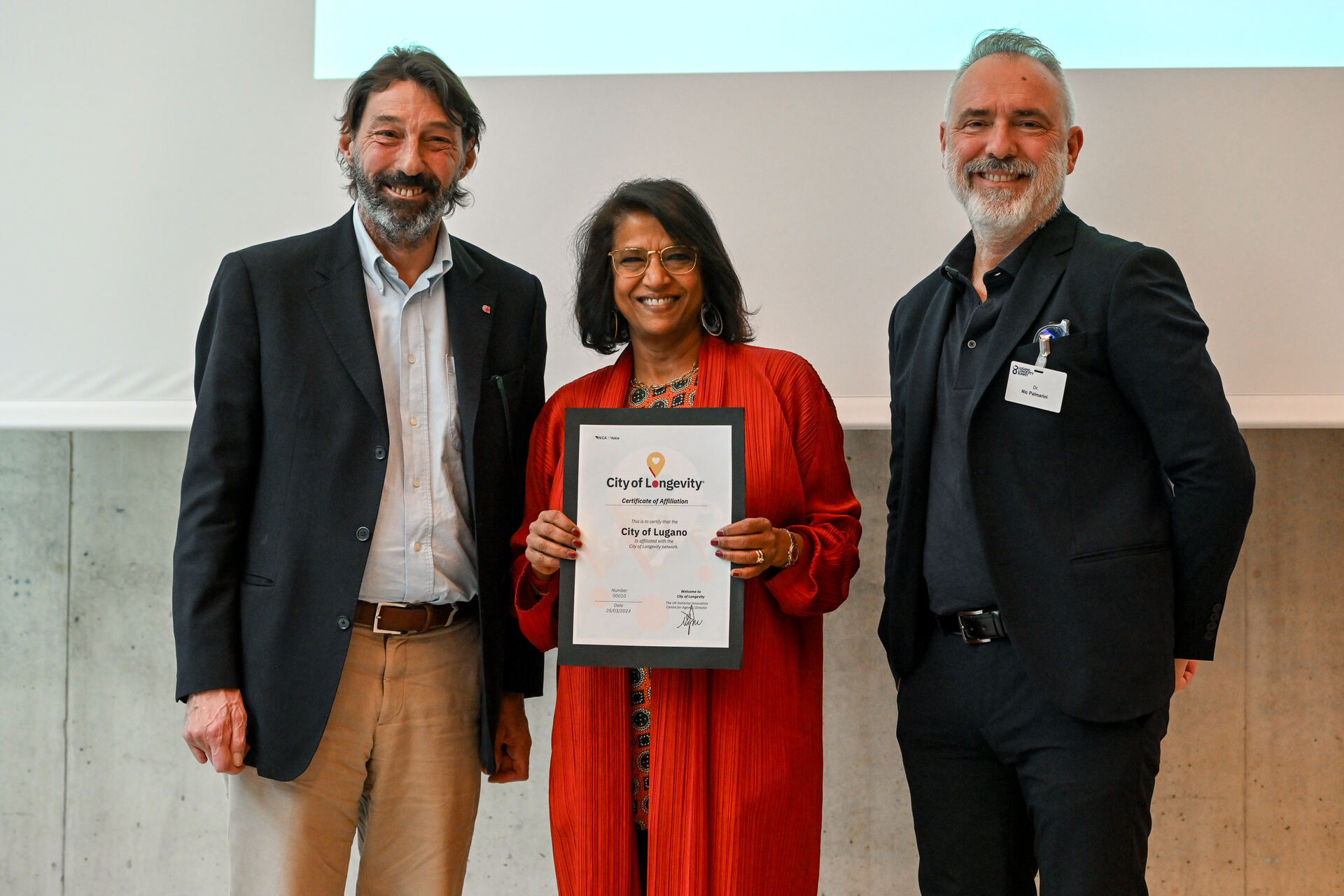 Ville de Longévité: remise du certificat de membre du réseau à Lugano