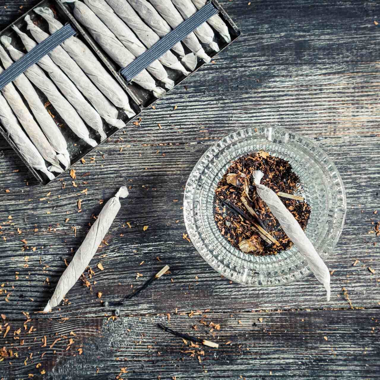 Tobak: rökning förgiftar fortfarande vår planet, men globala åtgärder för att bekämpa fenomenet fungerar