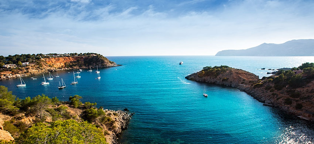 Îles Baléares : Ibiza, la baie d'Es Porroig