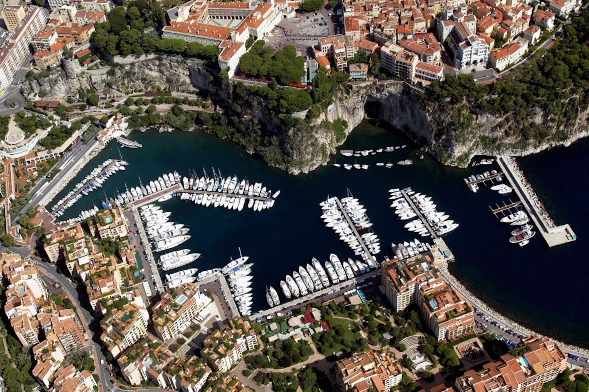 Das Fürstentum Monaco wird zu einer ehrgeizigen Smart City, indem es der digitalen Technologie die Türen öffnet
