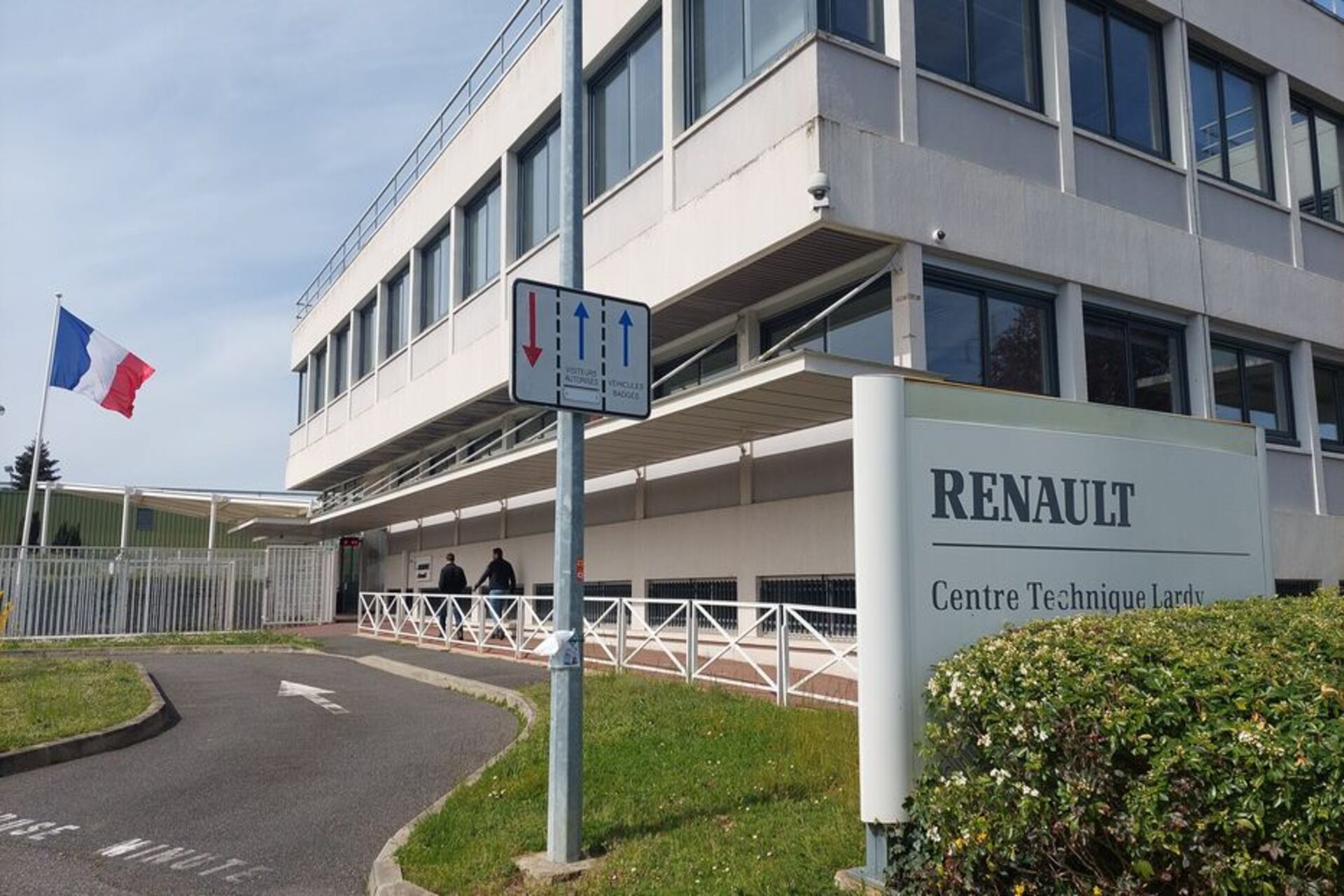 Inovácia laboratória: Renault v Lardy