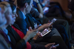 Digital Summit 2024: il popolo degli smartphone