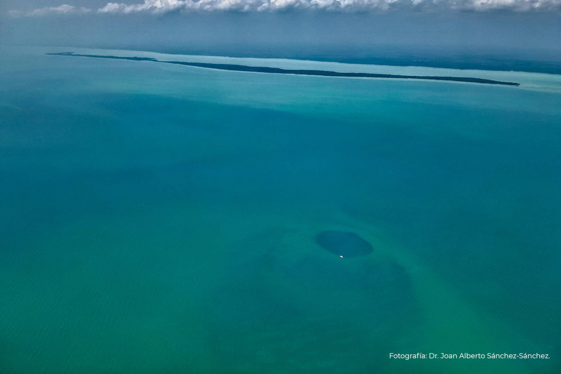 El agujero azul más profundo del mundo está en México